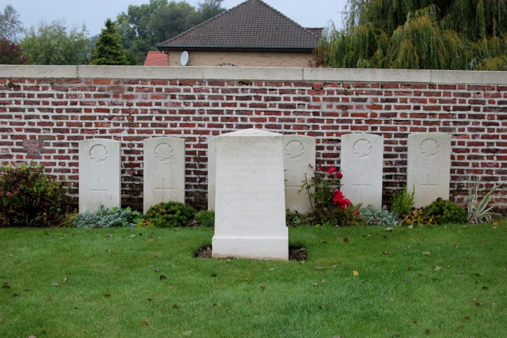 Commonwealth War Cemetery Bois-Carre #5