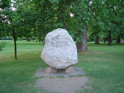 Norwegian Memorial Hyde Park #1