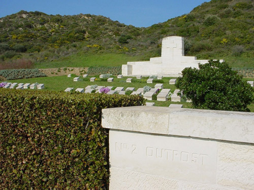 No.2 Outpost Commonwealth War Cemetery