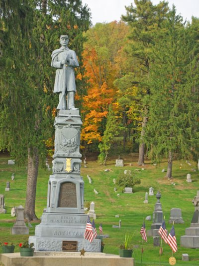 Commonwealth War Grave Tidioute Cemetery