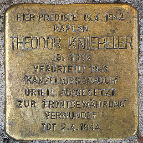 Stolperstein Markt 7