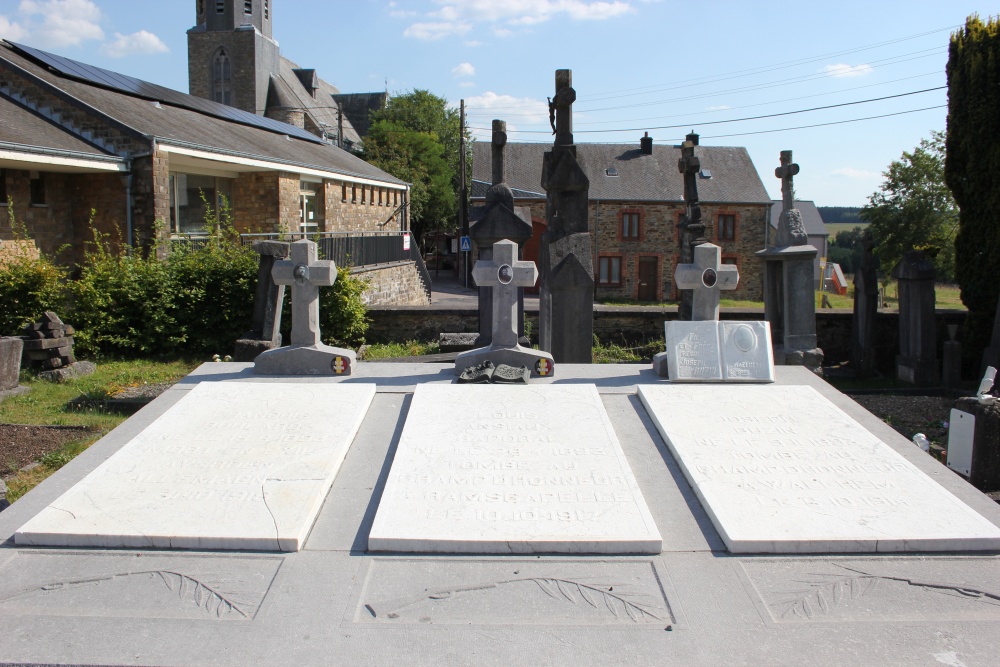 Belgische Oorlogsgraven Vesqueville	 #1