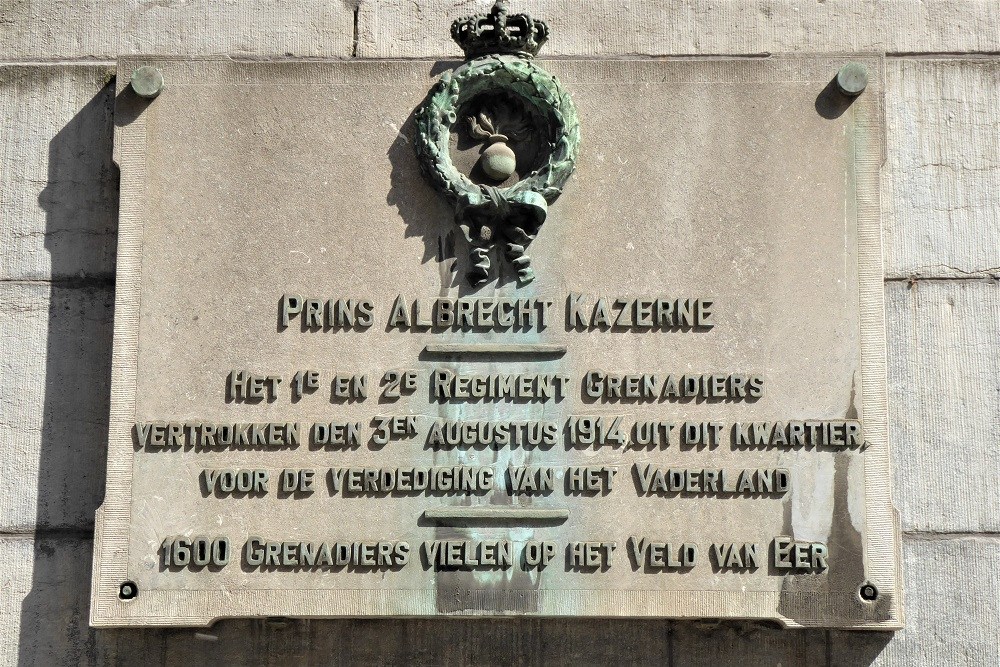 Gedenktekens Prins Albert Kazerne #2