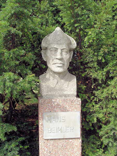 Bust Hans Beimler