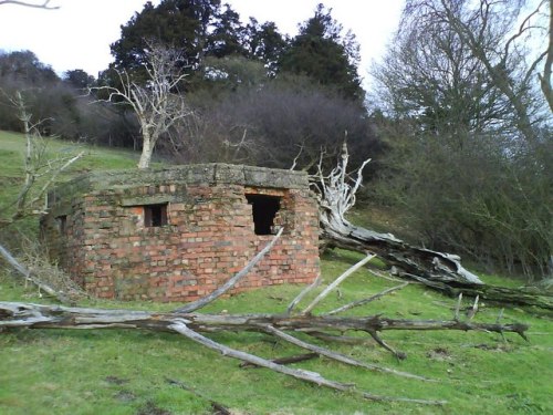 Pillbox FW3/24 Brockham