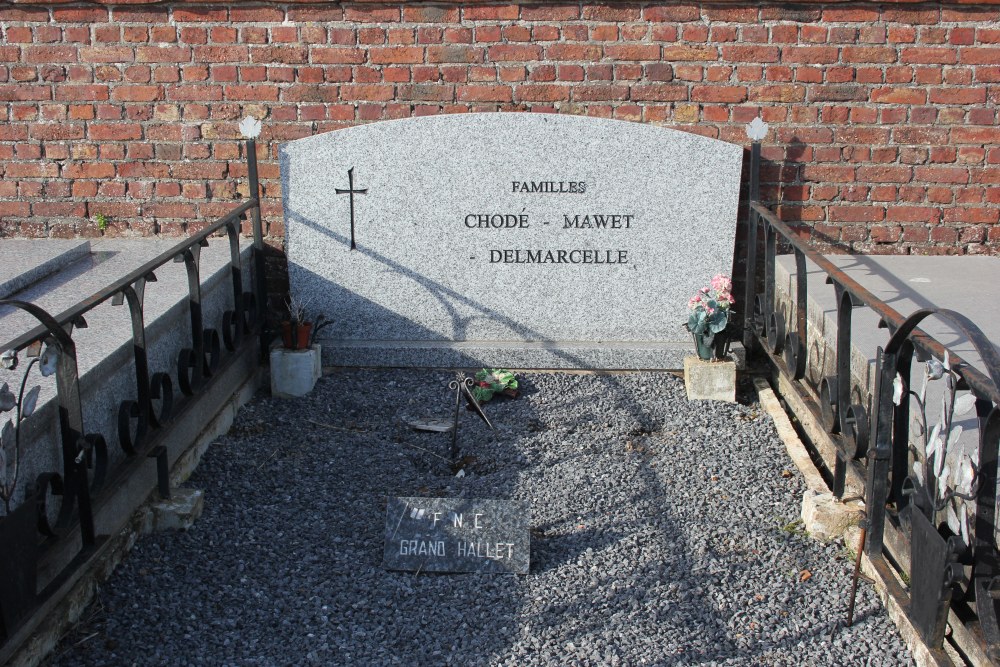 Belgian Graves Veterans Petit-Hallet #2