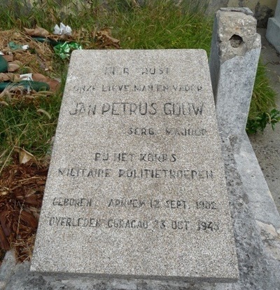 Nederlands Oorlogsgraf Protestantse Begraafplaats Willemstad #5