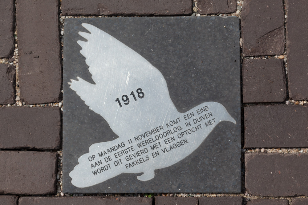 Memorial Doves #3