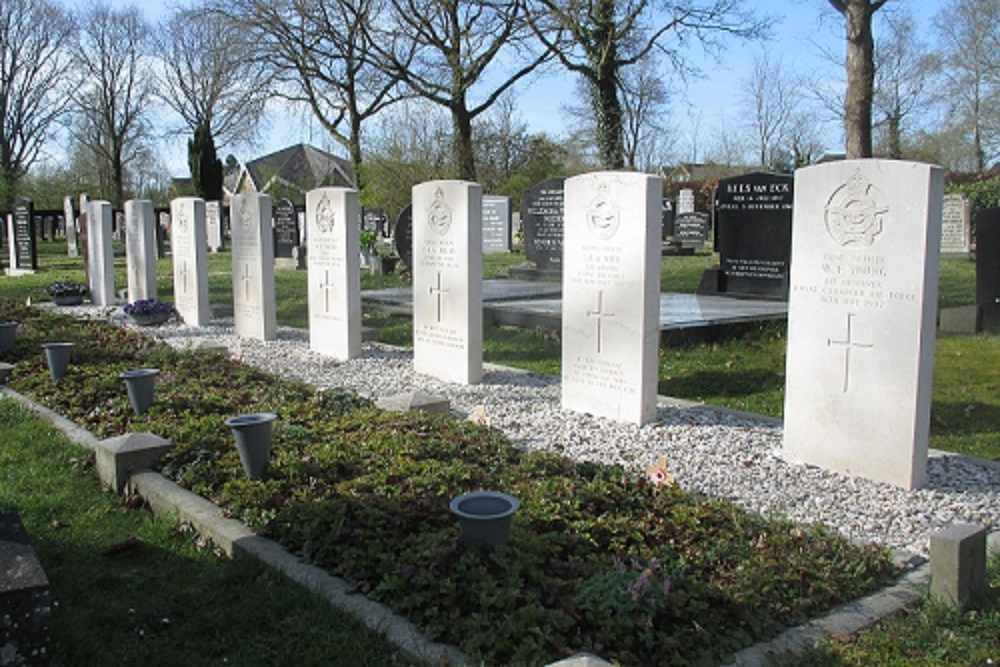 Oorlogsgraven van het Gemenebest Algemene Begraafplaats #2