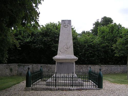 Oorlogsmonument Mosnac #1