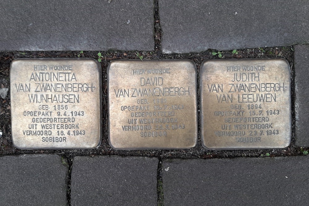 Stumbling Stones Sint Janstraat 25 #1