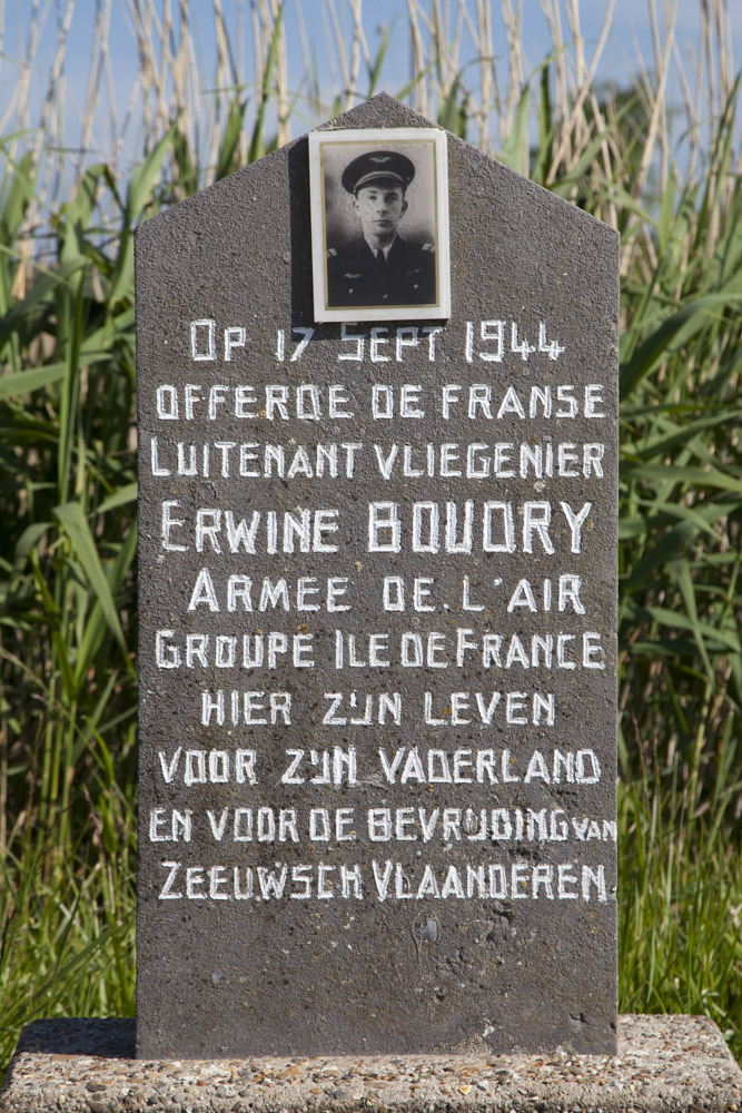 Monument Erwine Boudry #3