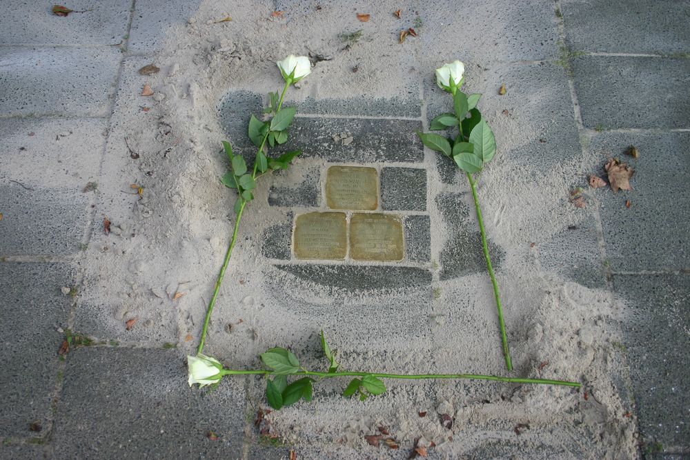 Stolpersteine Wassenberghstraat 2a #2