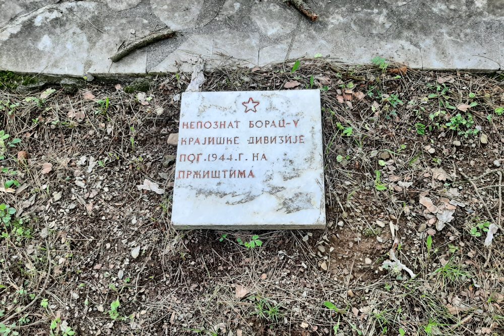Montenegrin Partisans Cemetery Grotulja Podbiće #5