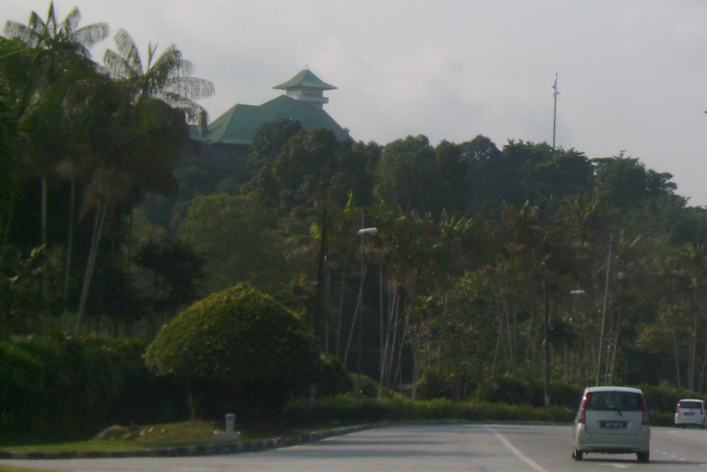 Istana Bukit Serene Royal Palace