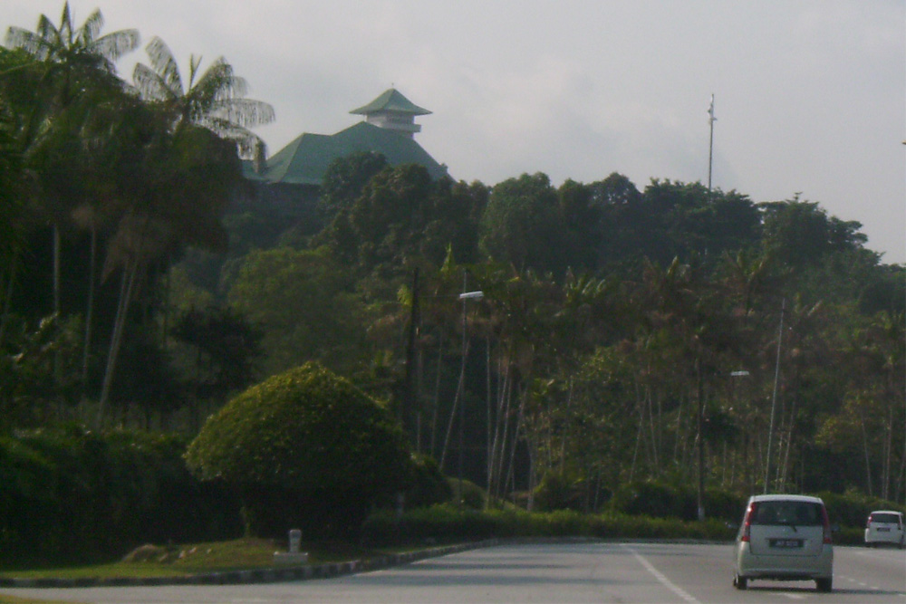 Istana Bukit Serene Royal Palace #1