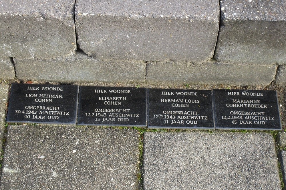 Remembrance Stones Zutphensestraat 127 II #1