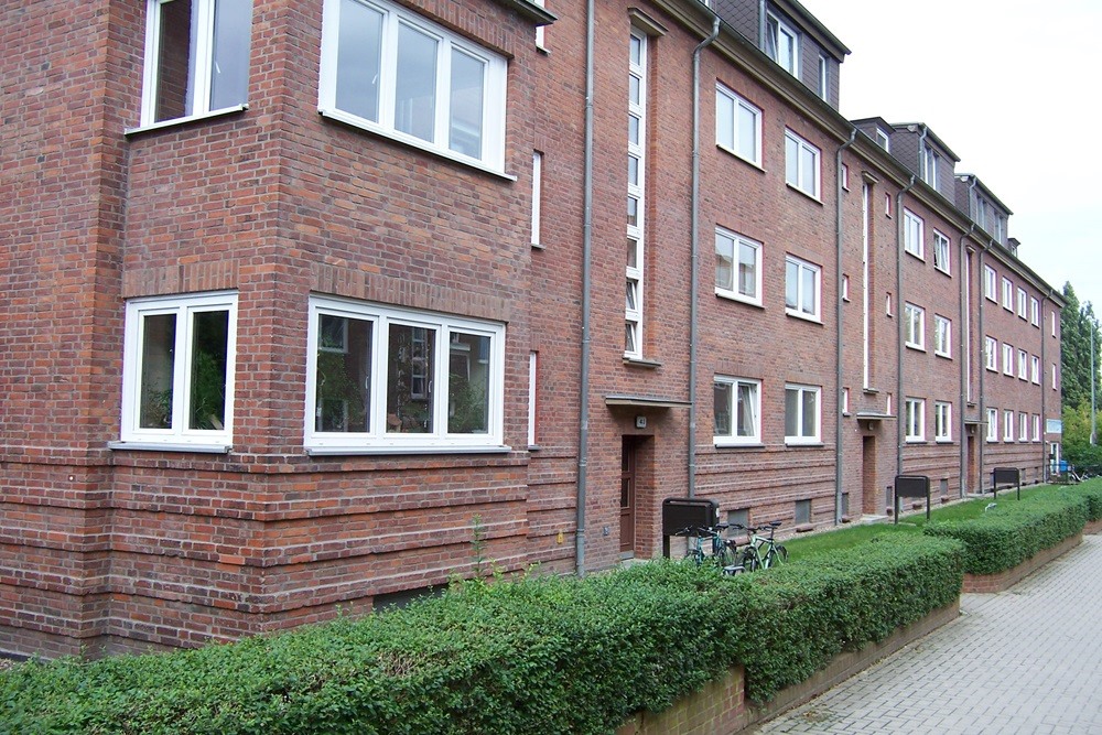 Residential Area Thomas-Müntzer-Platz #1