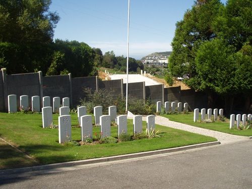 Commonwealth War Graves Fcamp #2