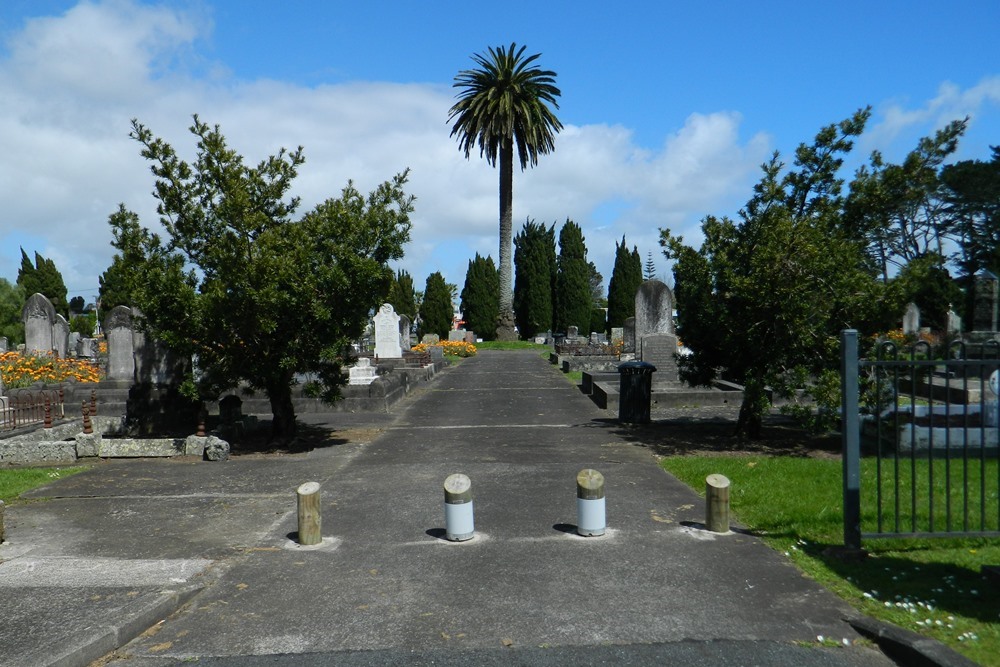 Commonwealth War Graves Otahuhu Public Cemetery #1