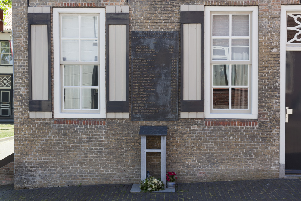 Memorial Civilian Casualties Biervliet #1