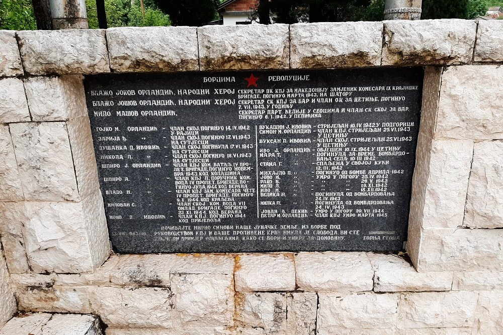 Oorlogsmonument Gornji Seoci #2