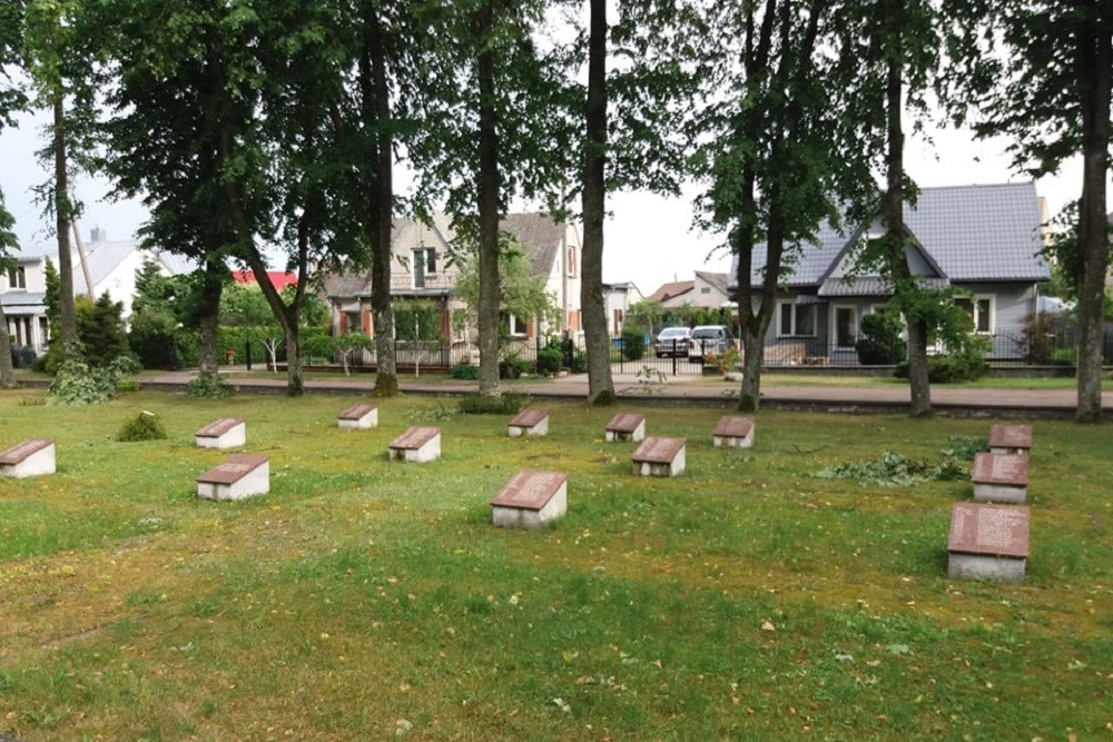 Soviet Cemetery WWII Prienai #4