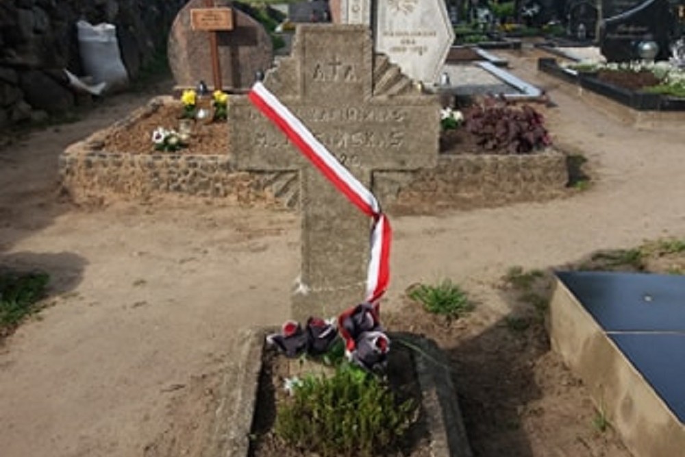 Monument And Graves Lithuanian War Of Independence Širvintos #5