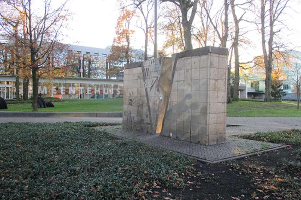 War Memorial Emmen #4