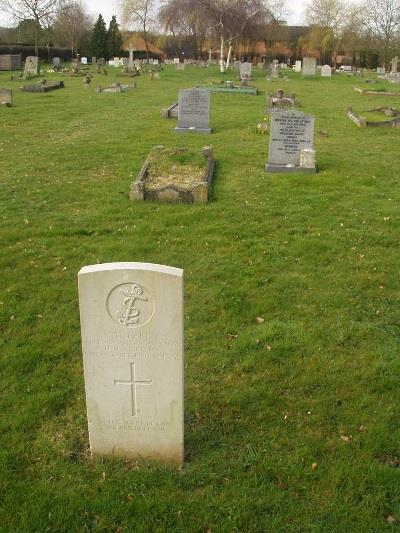 Commonwealth War Graves All Saints Church Cemetery #1