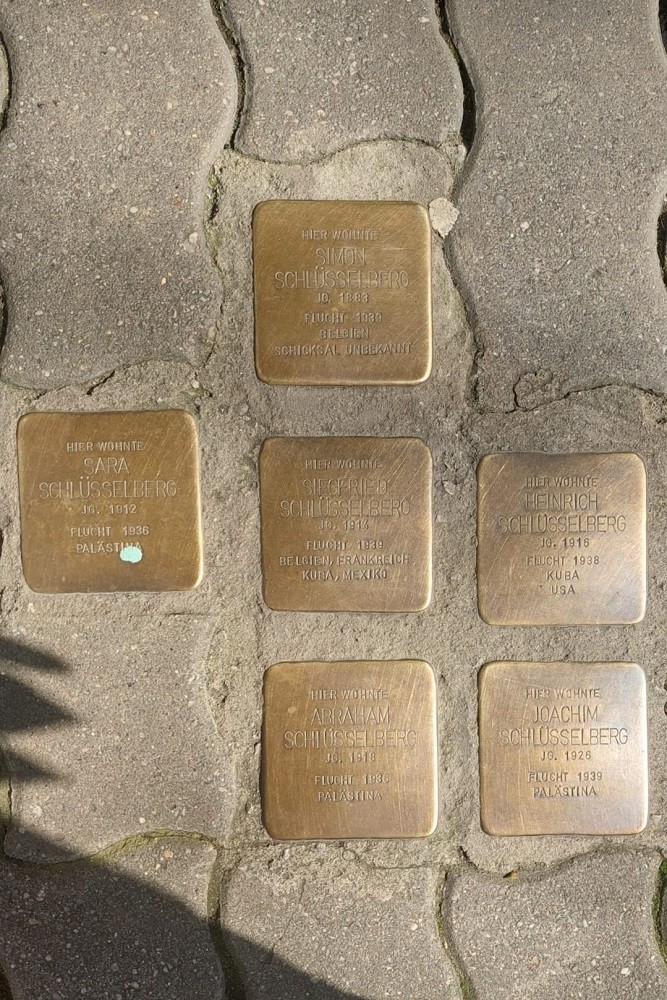 Stolpersteine Rochstraße 17 Berlijn Mitte #4