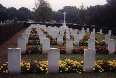 Commonwealth War Graves Bournemouth North Cemetery