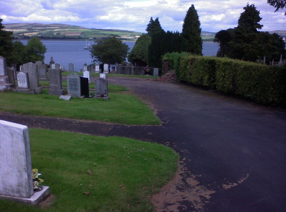 Commonwealth War Graves Port Glasgow Cemetery