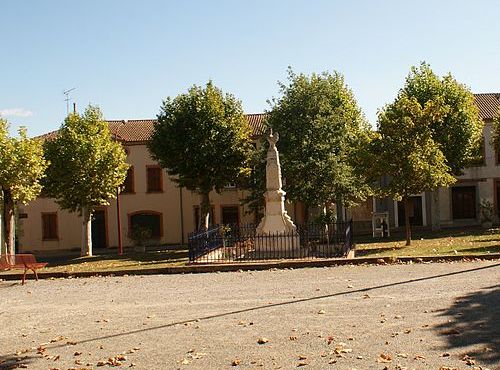 Oorlogsmonument Villefranche