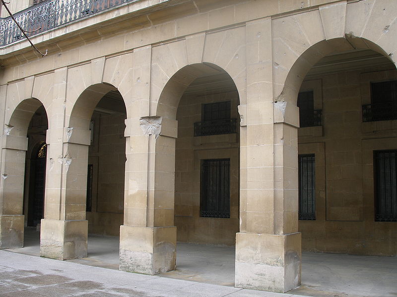 Oorlogsschade Palacio de Navarra