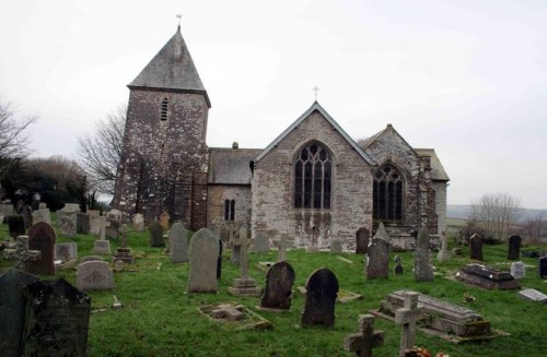 Commonwealth War Graves St. Cuby Churchyard #1