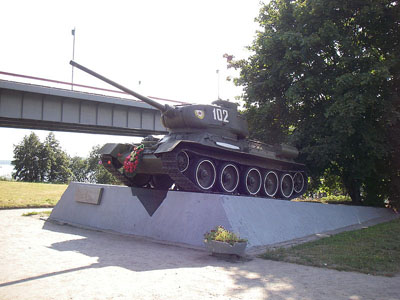 Liberation Memorial (T-34/85 Tank) Kirovsk #1