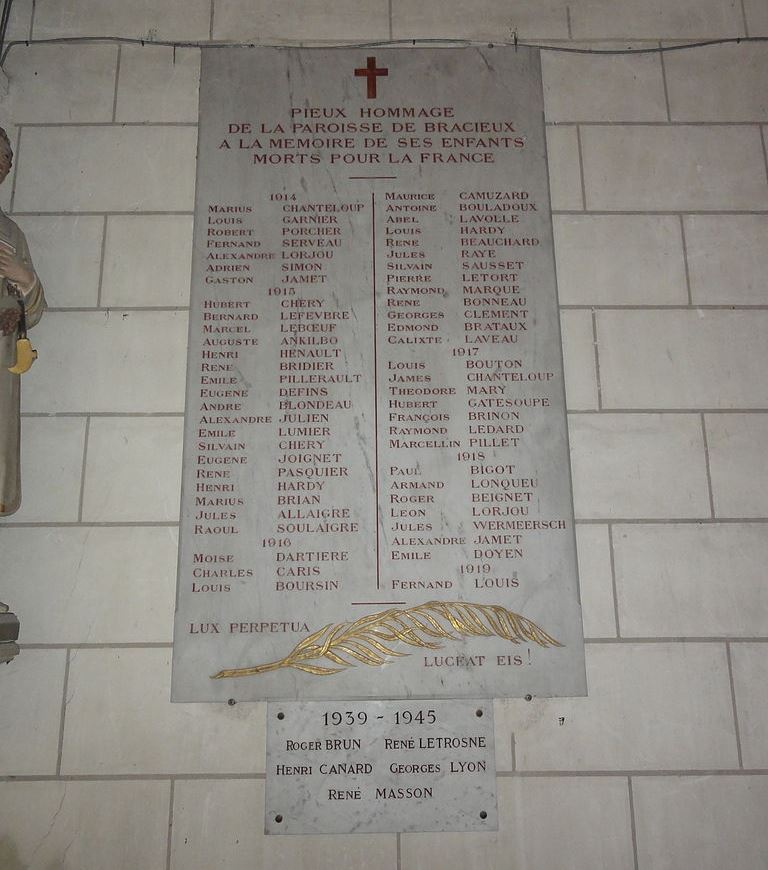 War Memorial glise de Saint-Nicaise #1