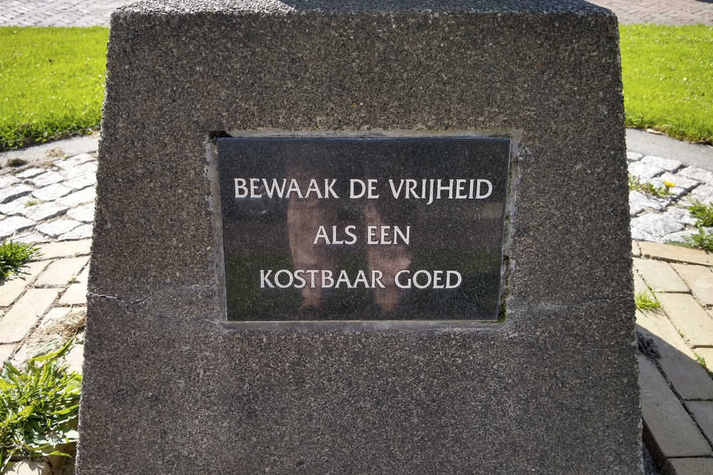 Oorlogsmonument Woerden #2