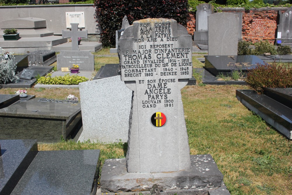Belgian Graves Veterans Deinze