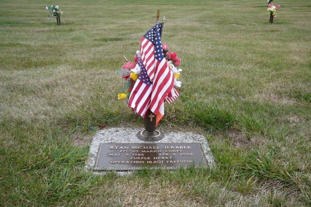 American War Grave Nicolet Memorial Gardens #1