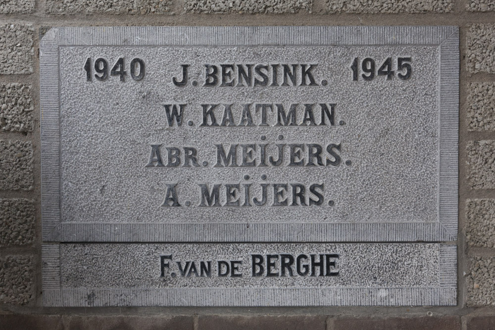 Monument Voetbal Club Brummen