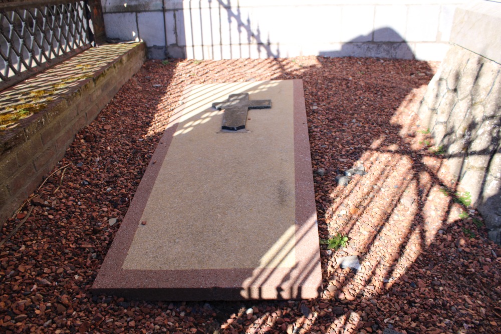 Belgian War Graves Attenhove #3