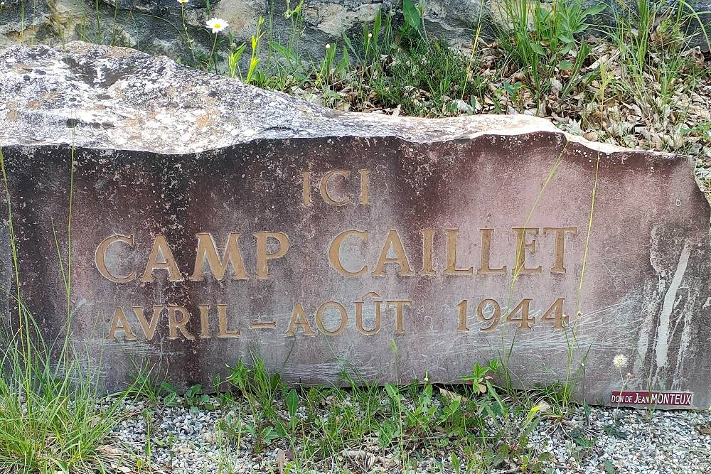 Monument Du Camp Caillet à Mirmande #4
