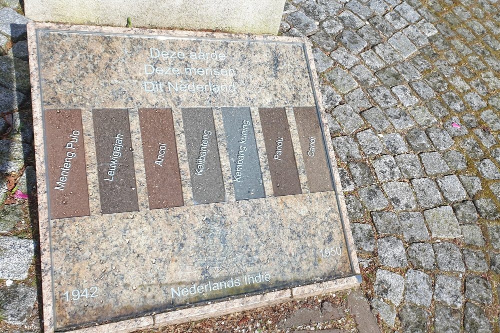 Resistance Memorial Bergschenhoek #2
