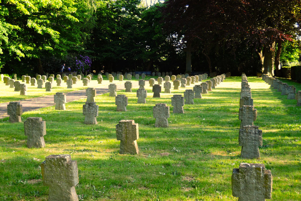 German War Cemetery Lvenich #4