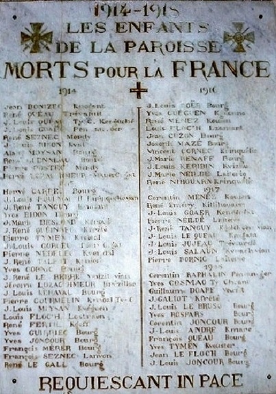 World War I Memorial glise Saint-Fiacre #1