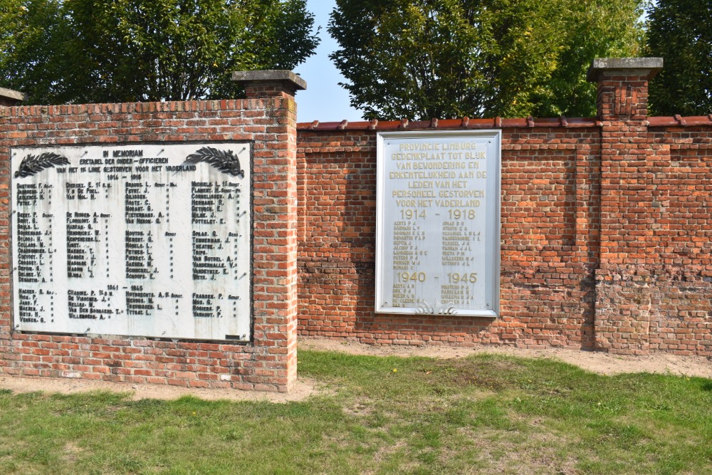Monument uit Dankbaarheid Gemeentelijke Begraafplaats Hasselt #2