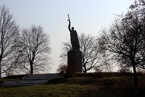 Bevrijdingsmonument Podorozhnie #1