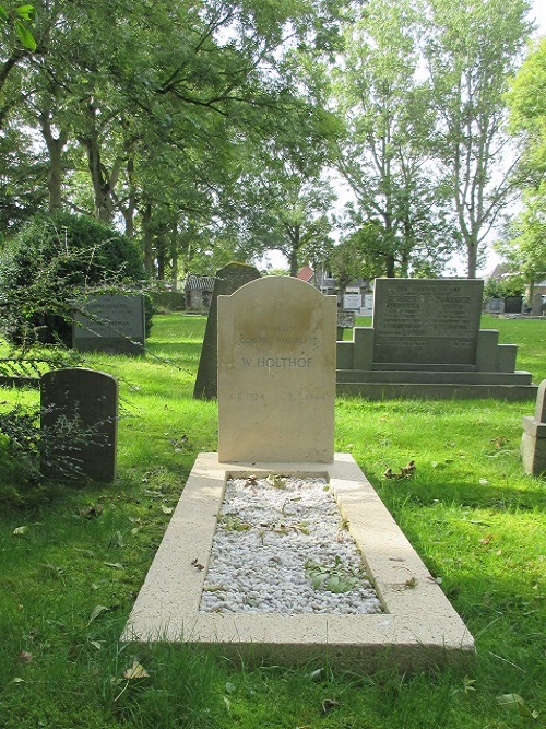 Nederlandse Oorlogsgraven Oude Begraafplaats Sauwerd #4